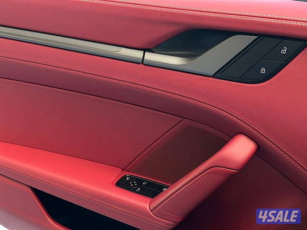 بورشه كريرا موديل2024 عداد9الاف وارد بهبهاني تحت الكفاله لغاية 2026/411