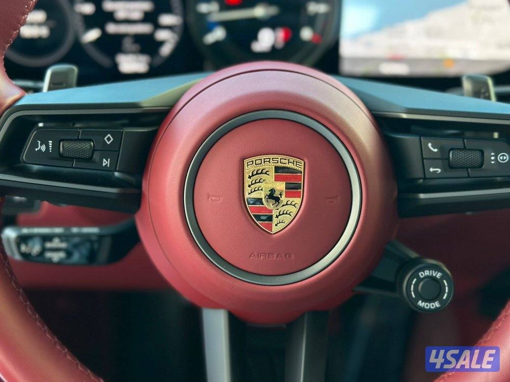 بورشه كريرا موديل2024 عداد9الاف وارد بهبهاني تحت الكفاله لغاية 2026/412