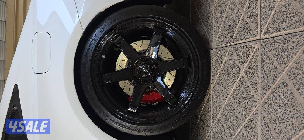 Lexus RC-F V8 5.0L 1 of 1 White Color6