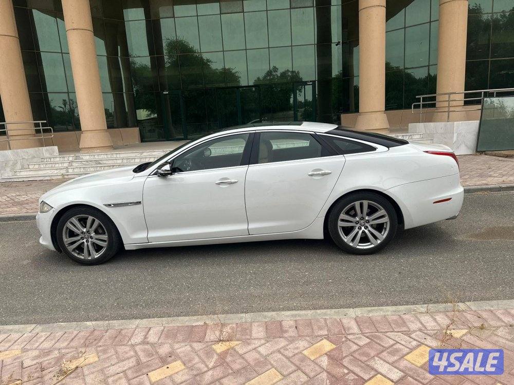 للبيع جاكوار XJ بانوراما موديل ٢٠١٢13