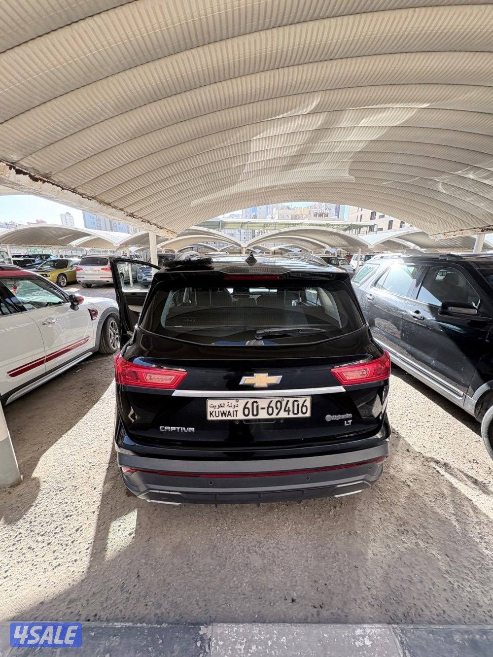 شيفروليه كابتيفا بحالة الوكالة ٢٠٢٢ اسود ماشي ٢٩ الف صبغ الوكالة5