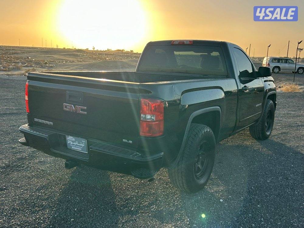 للبيع وانيت سييرا Z714