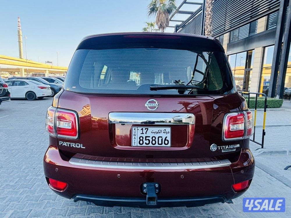 Nissan Patroal 4x4  V8 model 20191