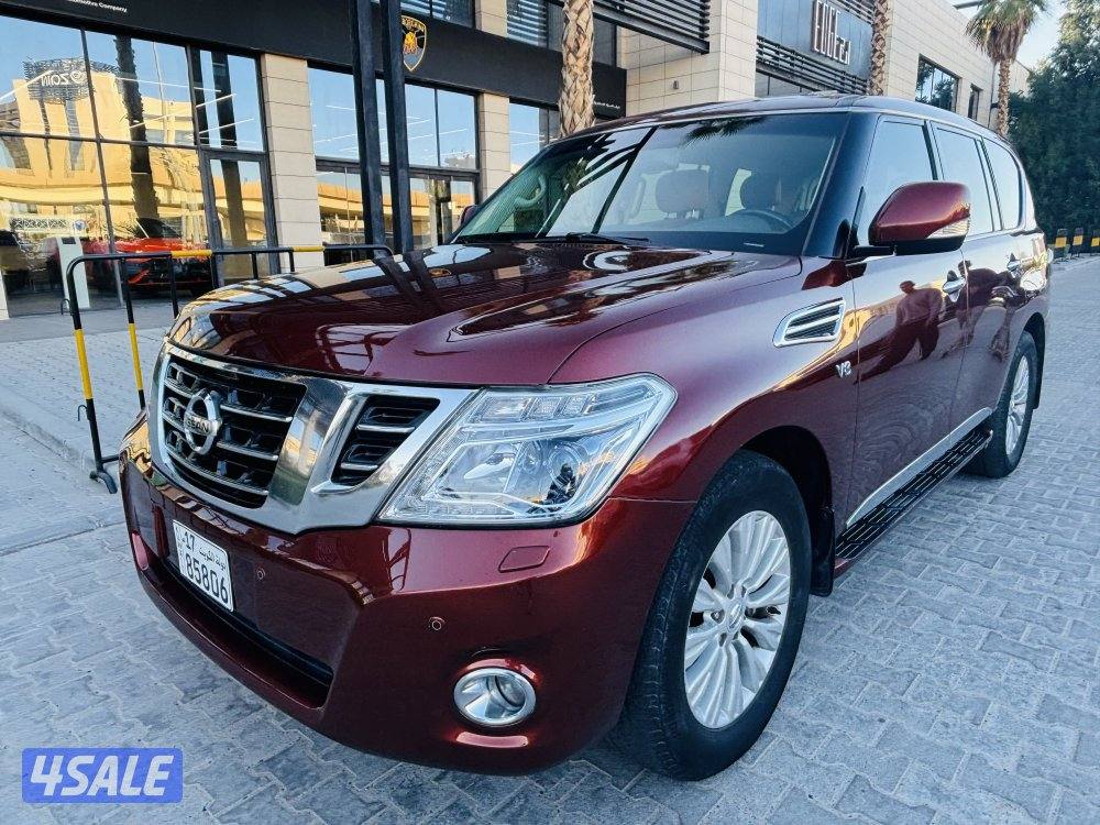 Nissan Patroal 4x4  V8 model 201911