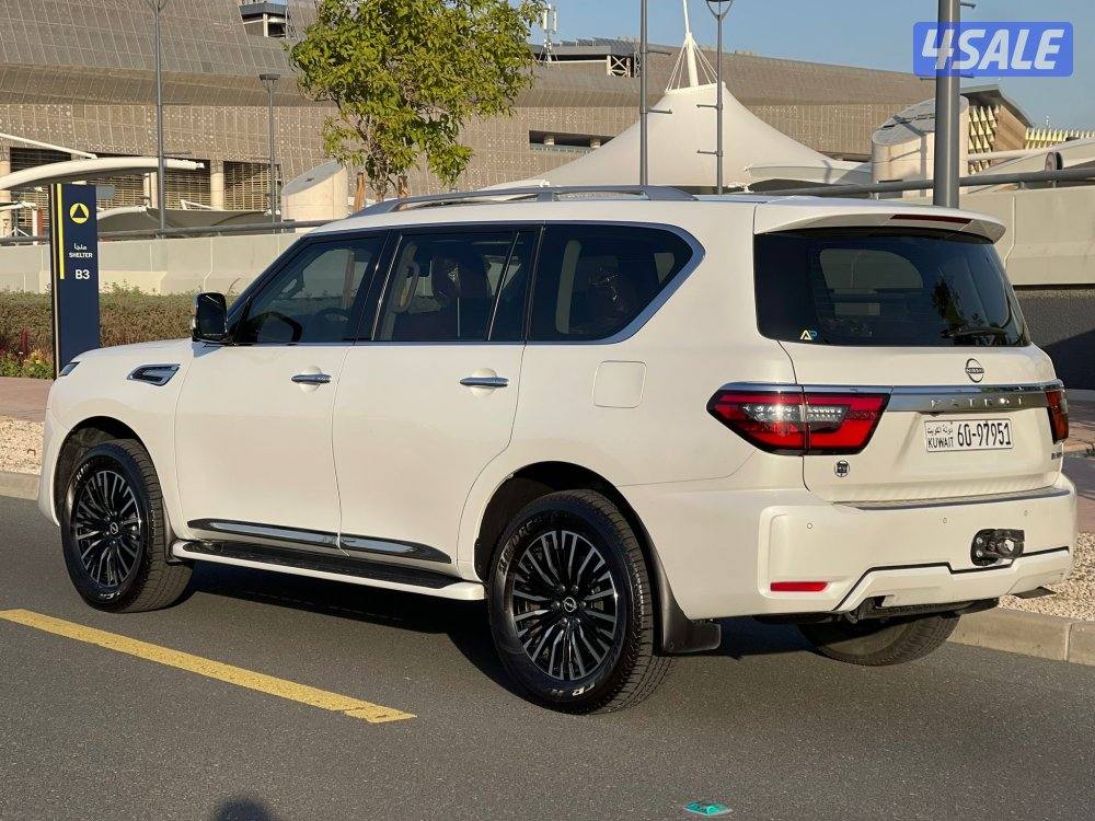 باترول بلاتينيوم الدرجة الاولى موديل 2022 ماشي 67 الف صبغ الوكالة2