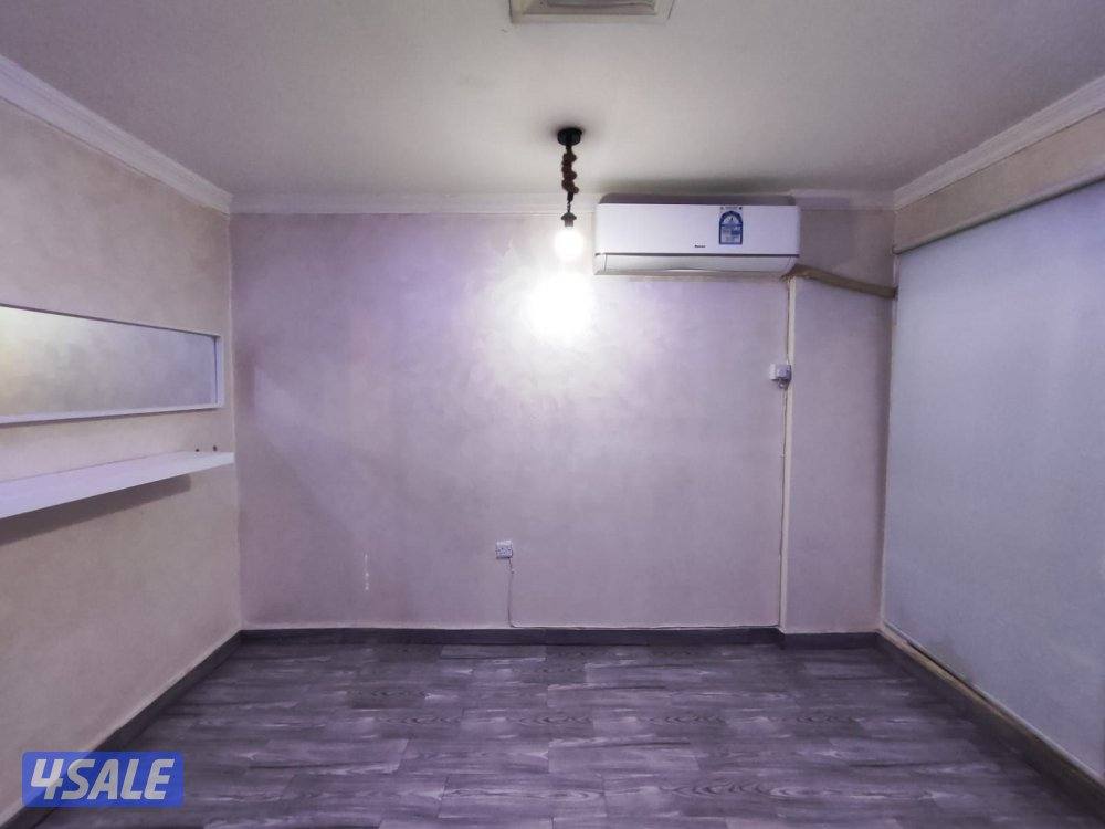 شقق للايجار حولي خلو وفاضي نفس الصور غرفه صاله حمام مطبخ باركن استلام7