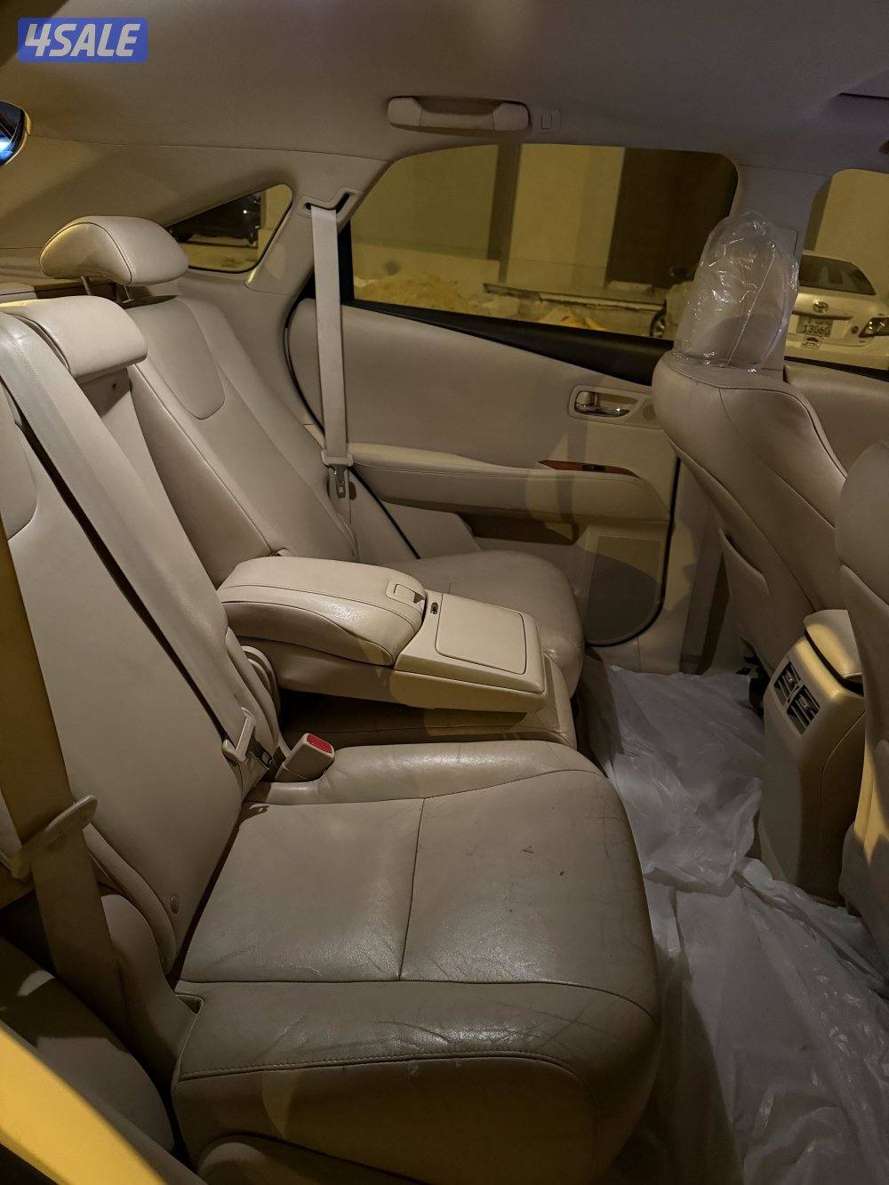 للبيع لكزسRX 2012 ماشي ١٤٢ الف10