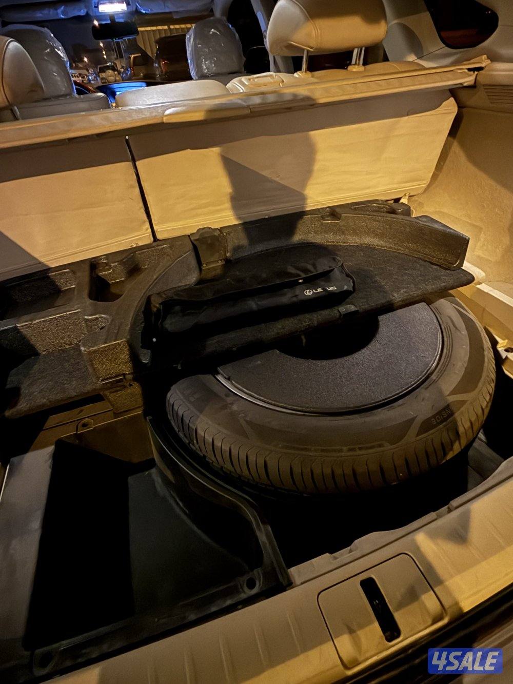 للبيع لكزسRX 2012 ماشي ١٤٢ الف14