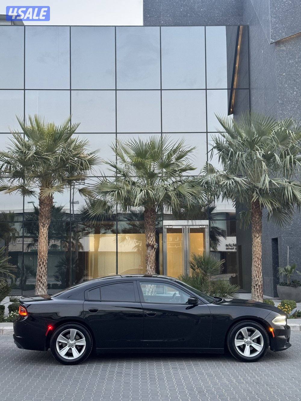 دوج تشارجر 20165