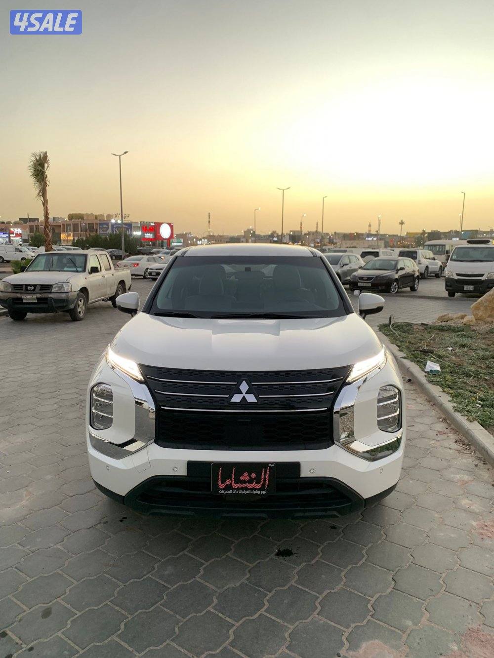 النشاما لبيع وشراء السيارات اوتلاندر3