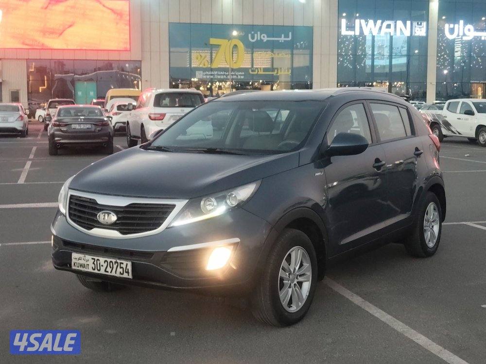 كيا سبورتاج 2.0 موديل 2014 عداد ٢٨١ الف بحاله ممتازة1