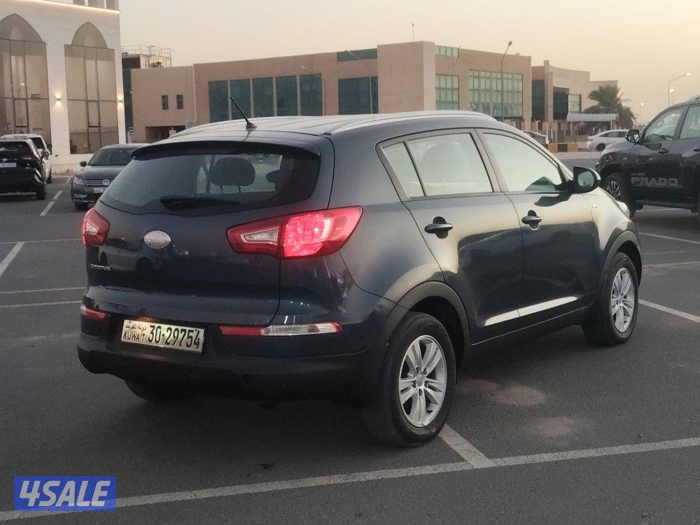 كيا سبورتاج 2.0 موديل 2014 عداد ٢٨١ الف بحاله ممتازة3