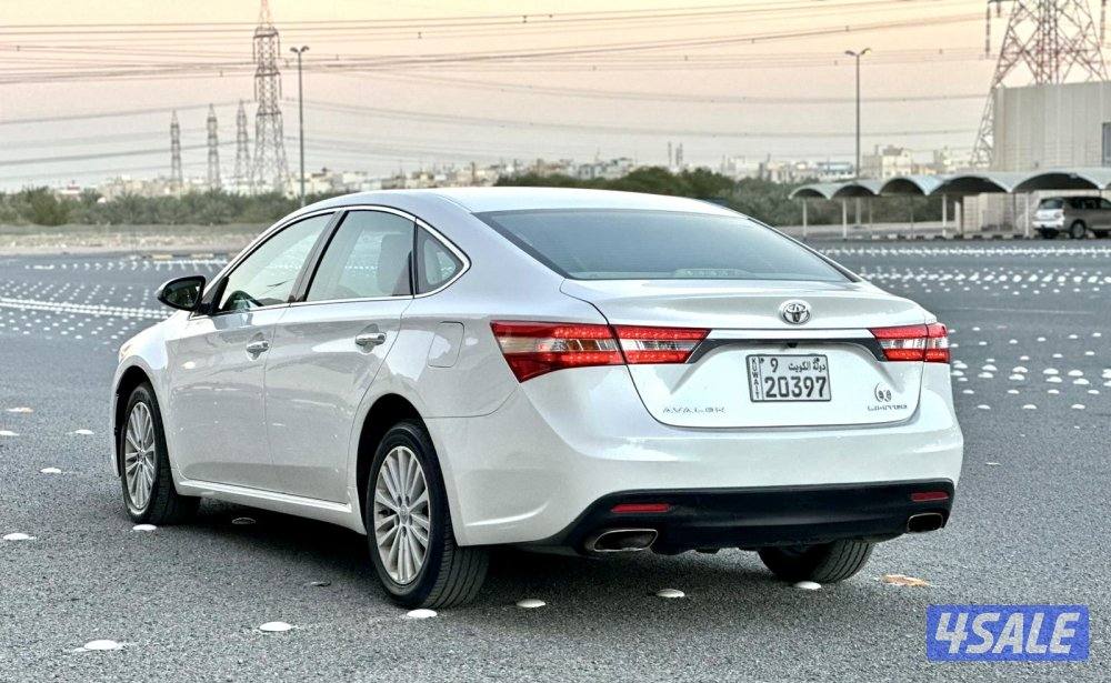 تويوتا افالون 2014  السايز3