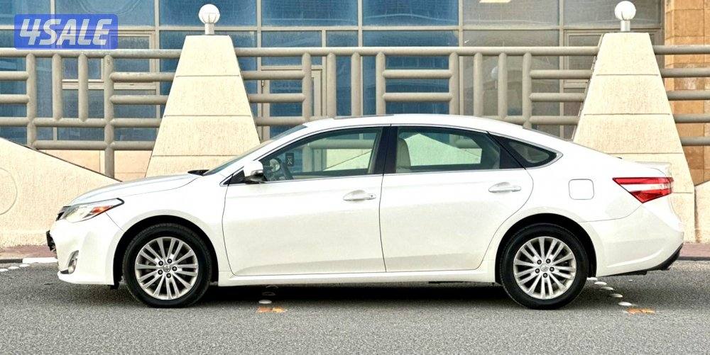 تويوتا افالون 2014  السايز8