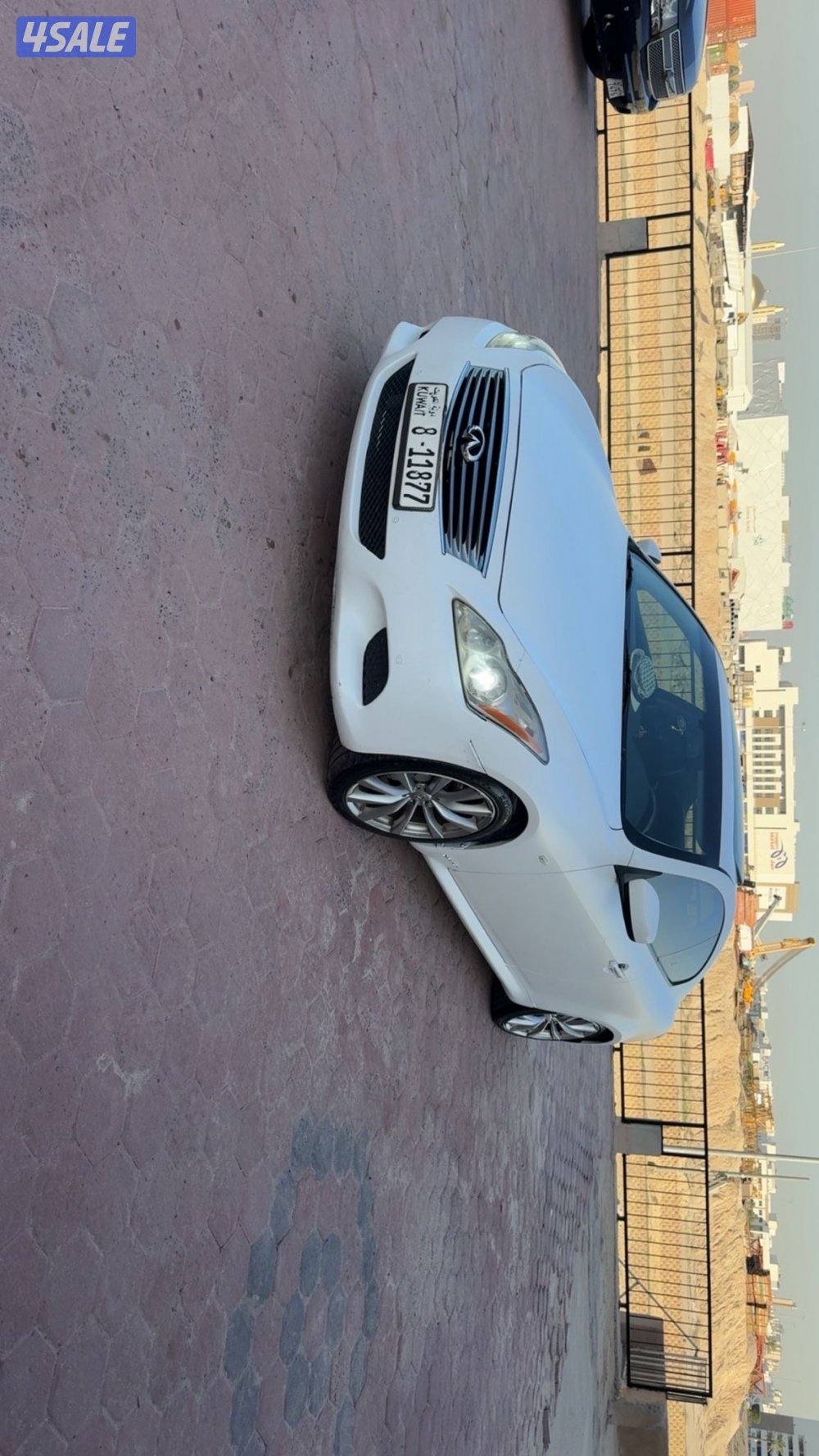 للبيع G37S0