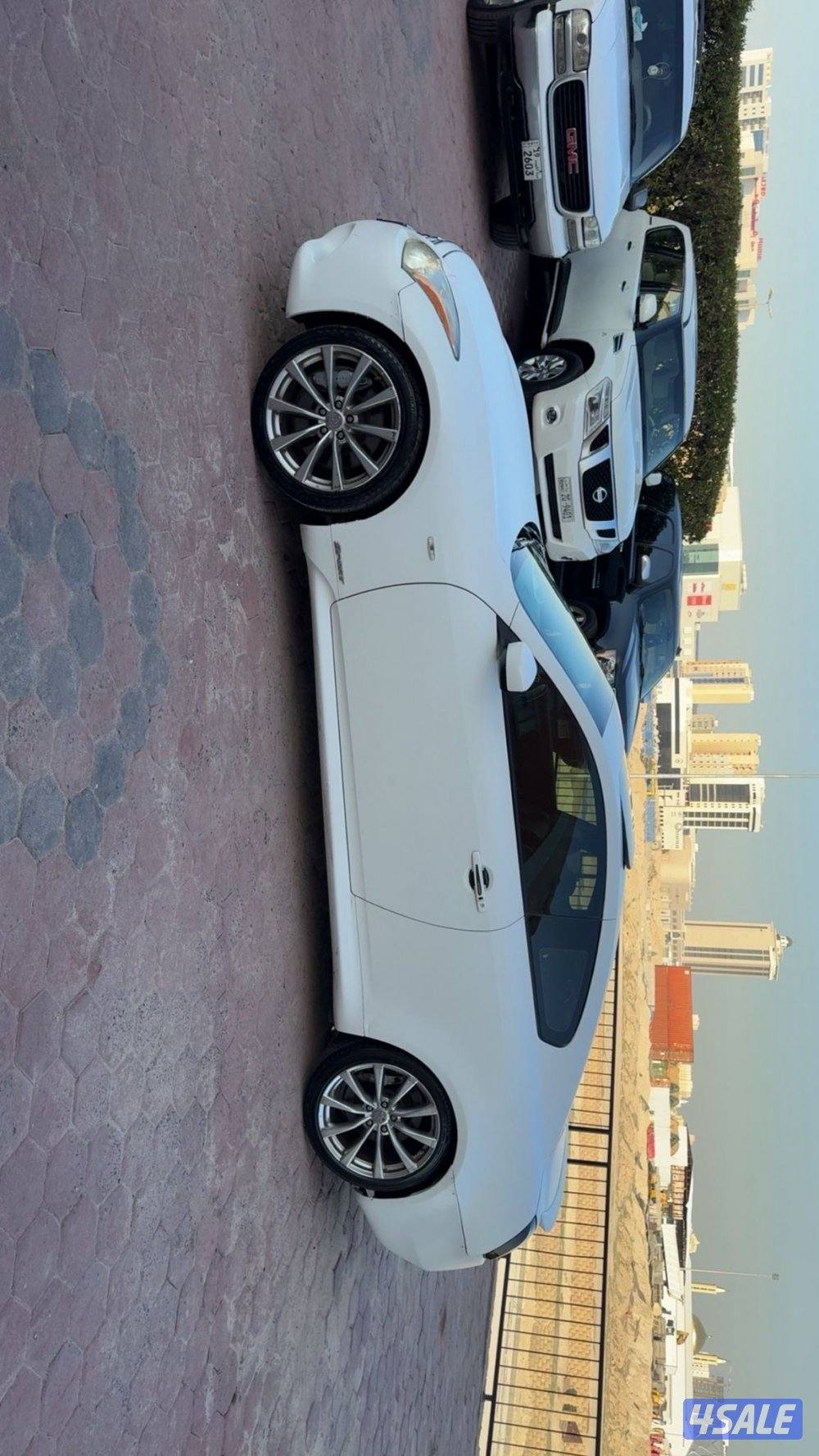 للبيع G37S8