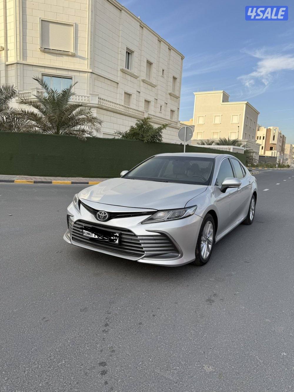 كامري LE 2023 شرط الفحص صبغ الوكاله ما عدا قطعه0