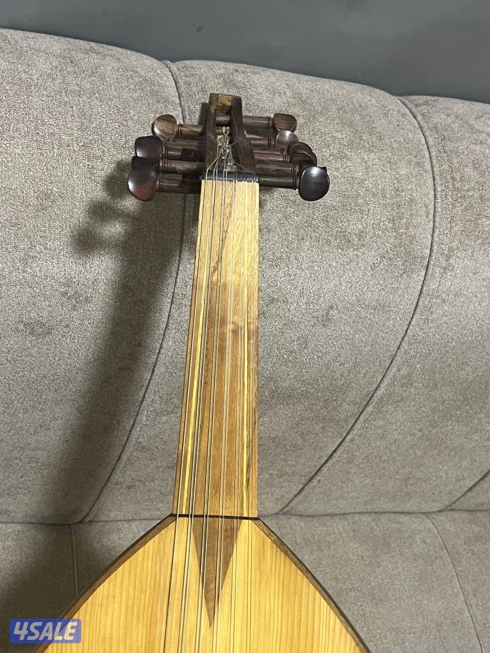 للبيع عود علي خليفه ٩٣5