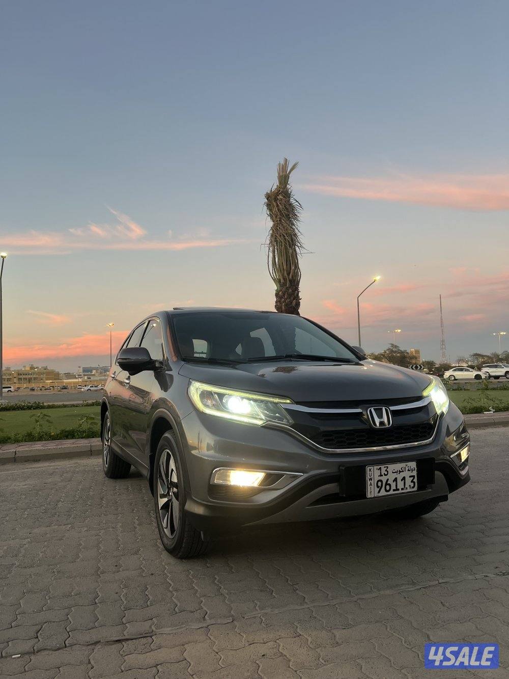 كاملة المواصفات بصمة فتحة شاشتين كاميرتين0