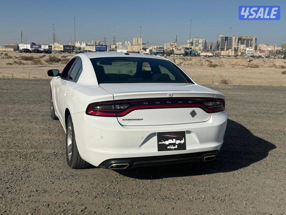 للبيع شارجر 20206