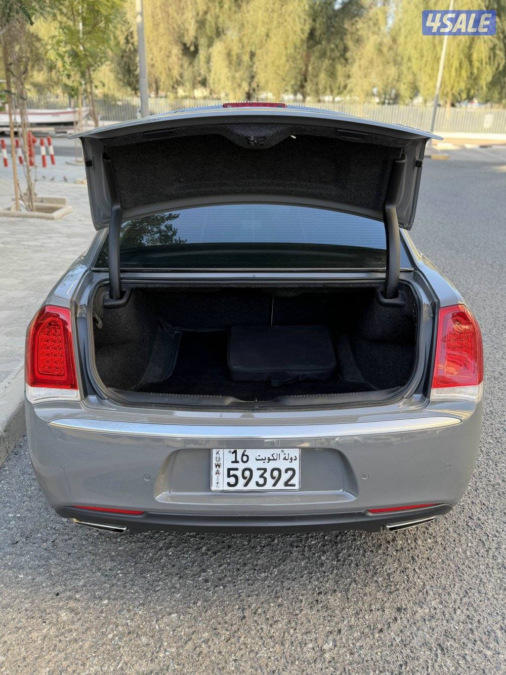 كرايزلر 5.7L اعلى فئة V8 صبغ الوكالة مرفق فحص مع الصور9