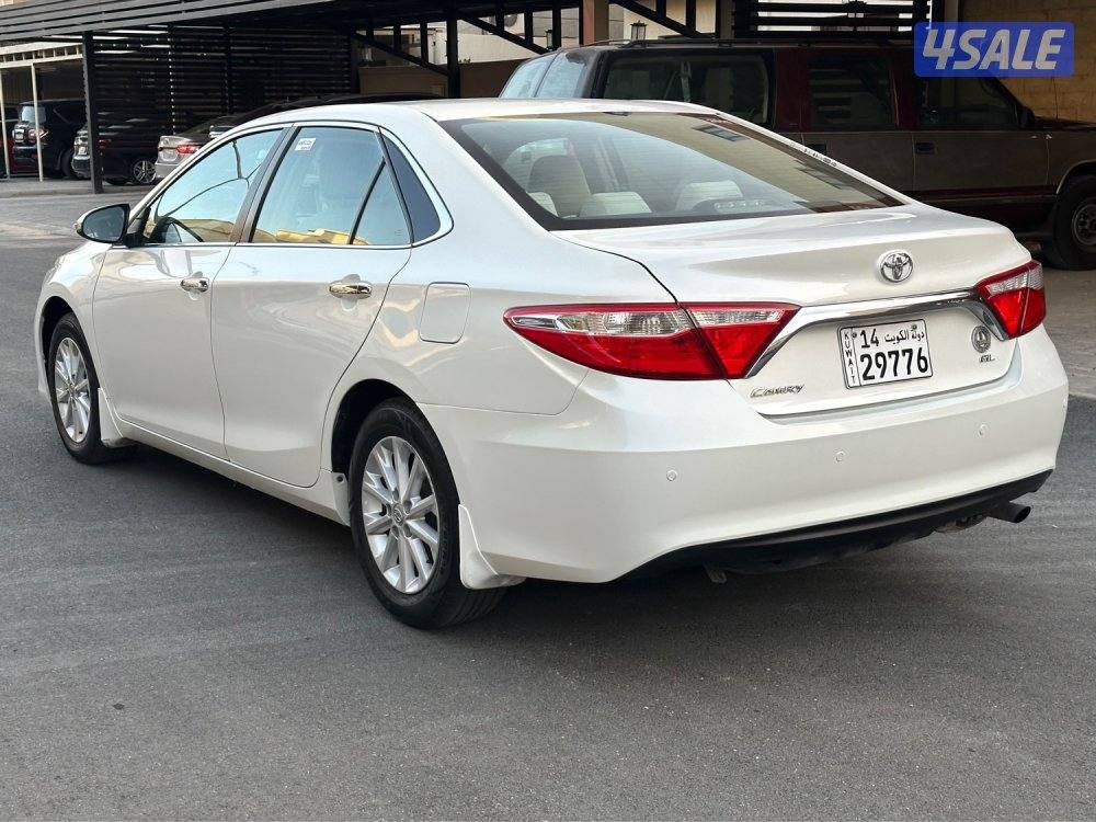 كامري 2016 عداد 180 الف2