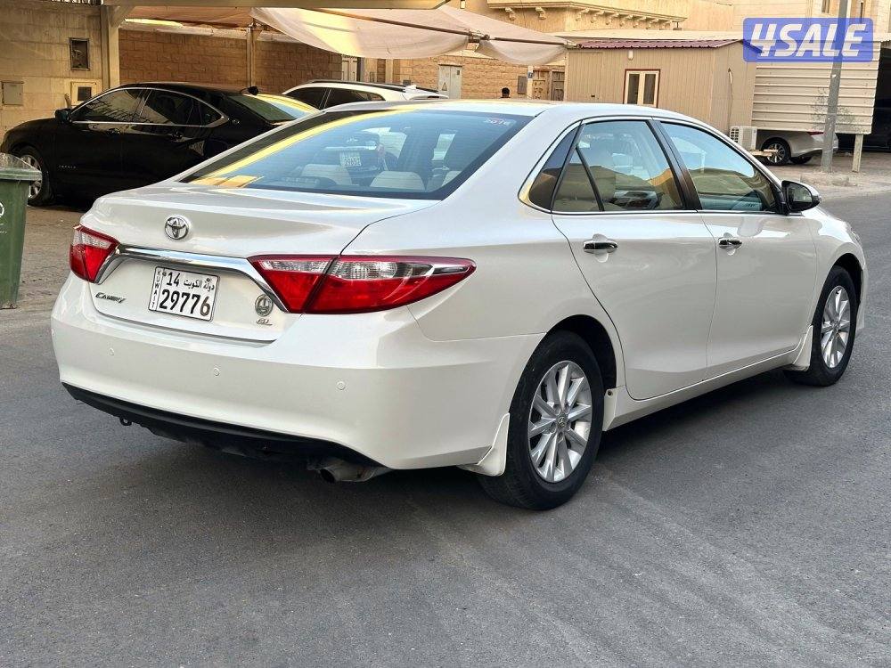 كامري 2016 عداد 180 الف3