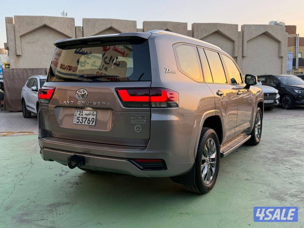 للبيع كاش أو اقساط لاند كروز 2022بدون تيربو2