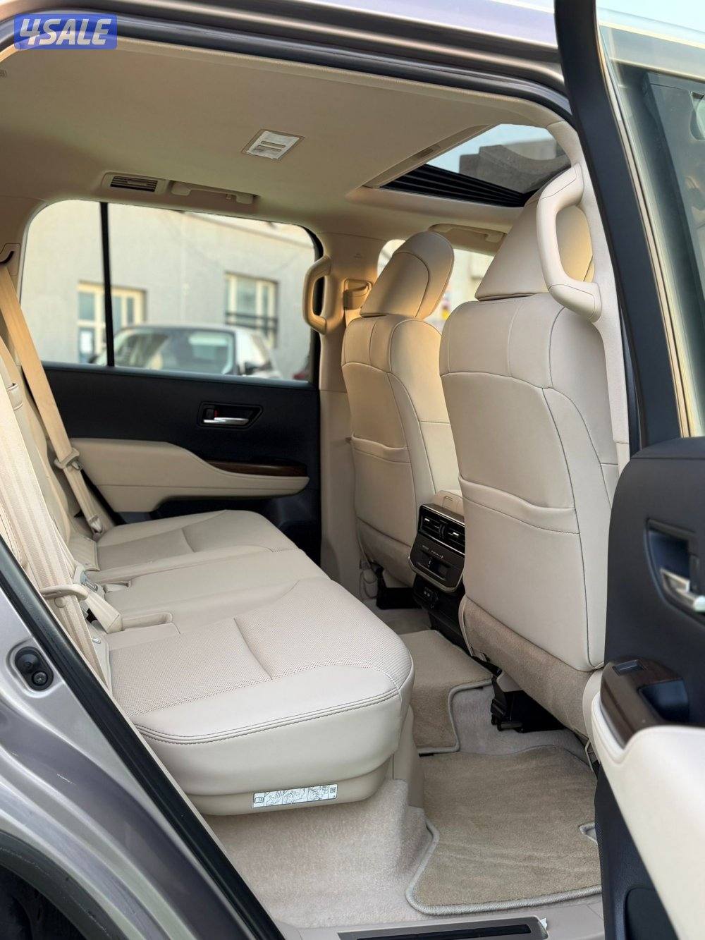 للبيع كاش أو اقساط لاند كروز 2022بدون تيربو8