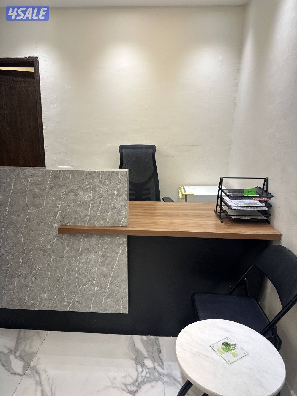 مطلوب موظف بدون لشركة عقارية1