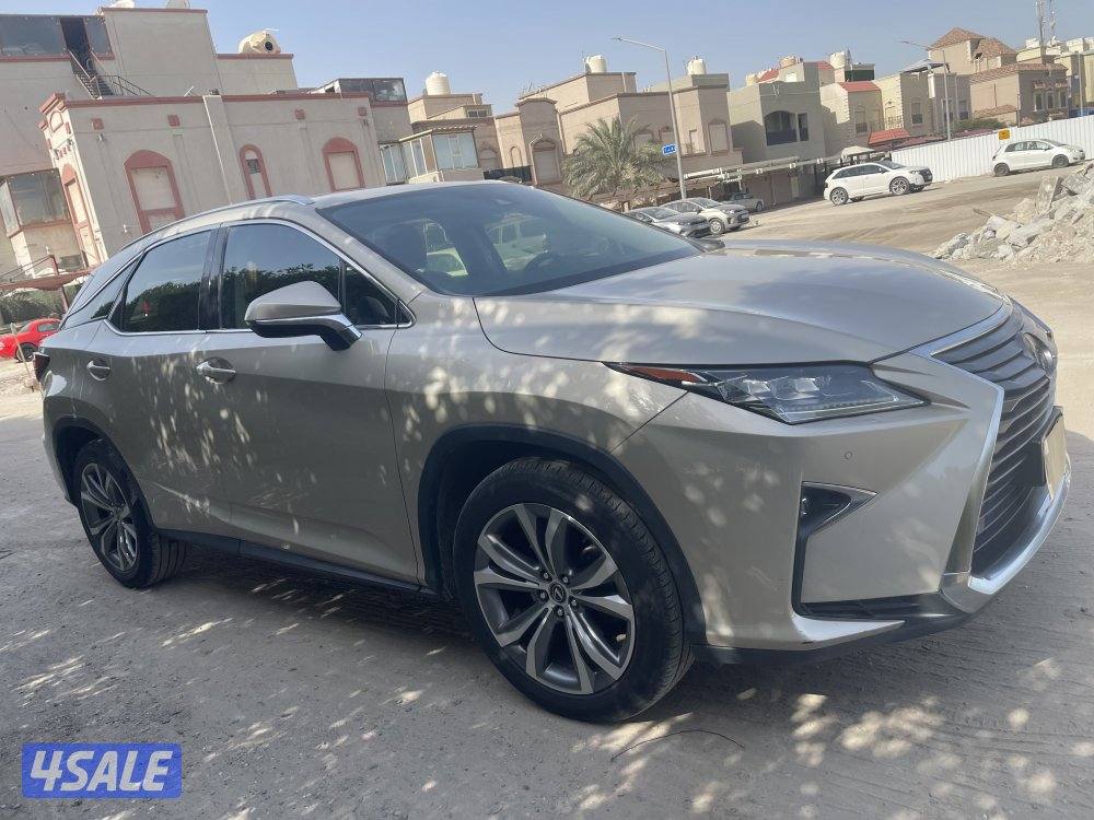 للبيع لكزس RX350 كامل المواصفات موديل 2019 ذهبي0
