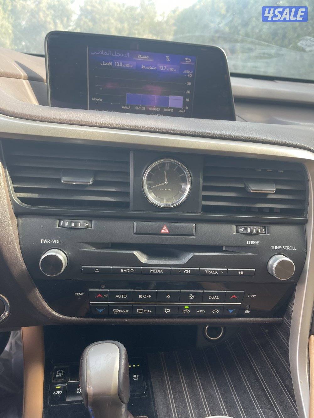 للبيع لكزس RX350 كامل المواصفات موديل 2019 ذهبي8