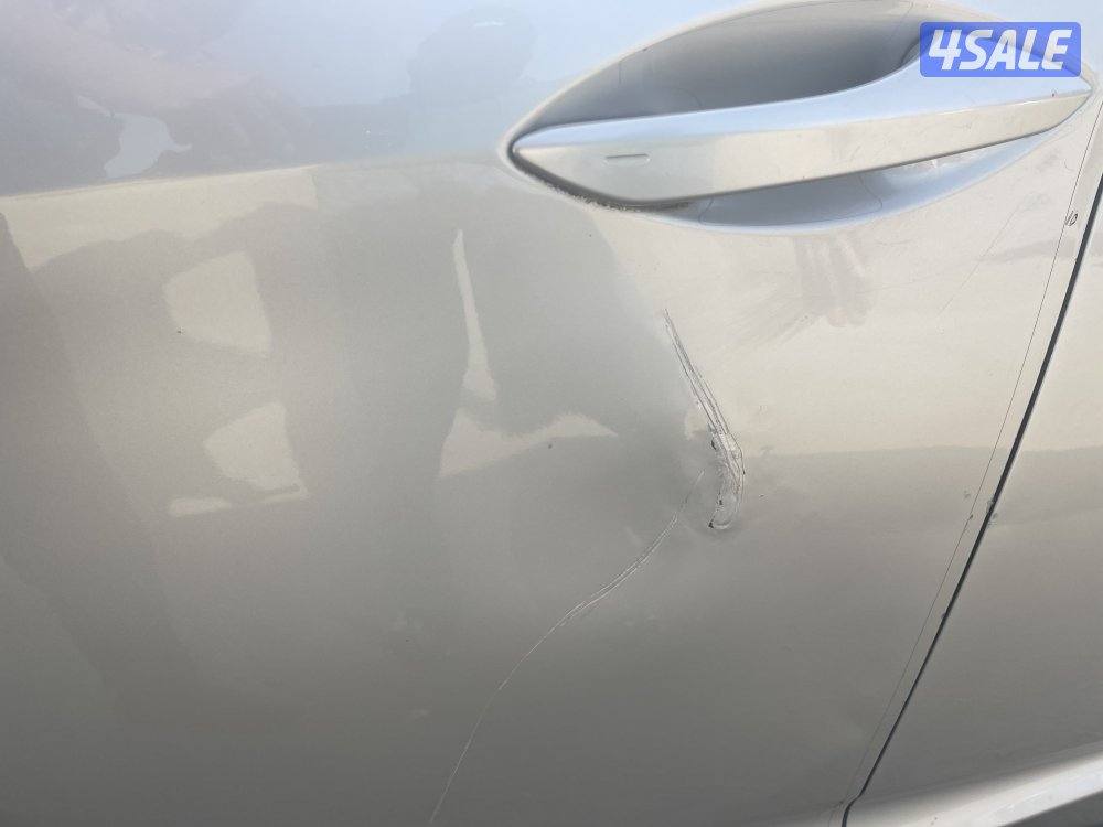 للبيع لكزس RX350 كامل المواصفات موديل 2019 ذهبي10