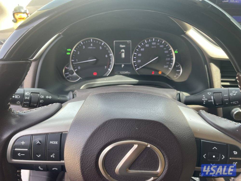 للبيع لكزس RX350 كامل المواصفات موديل 2019 ذهبي11