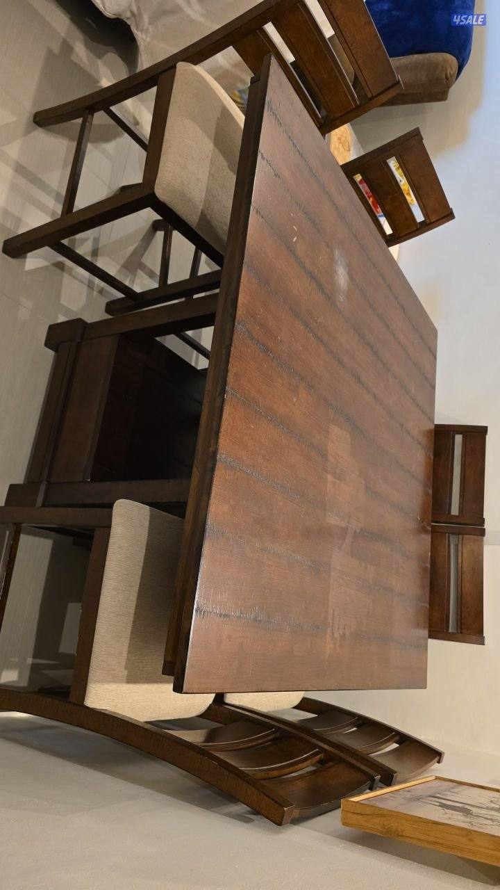 طاولة طعام عالية3