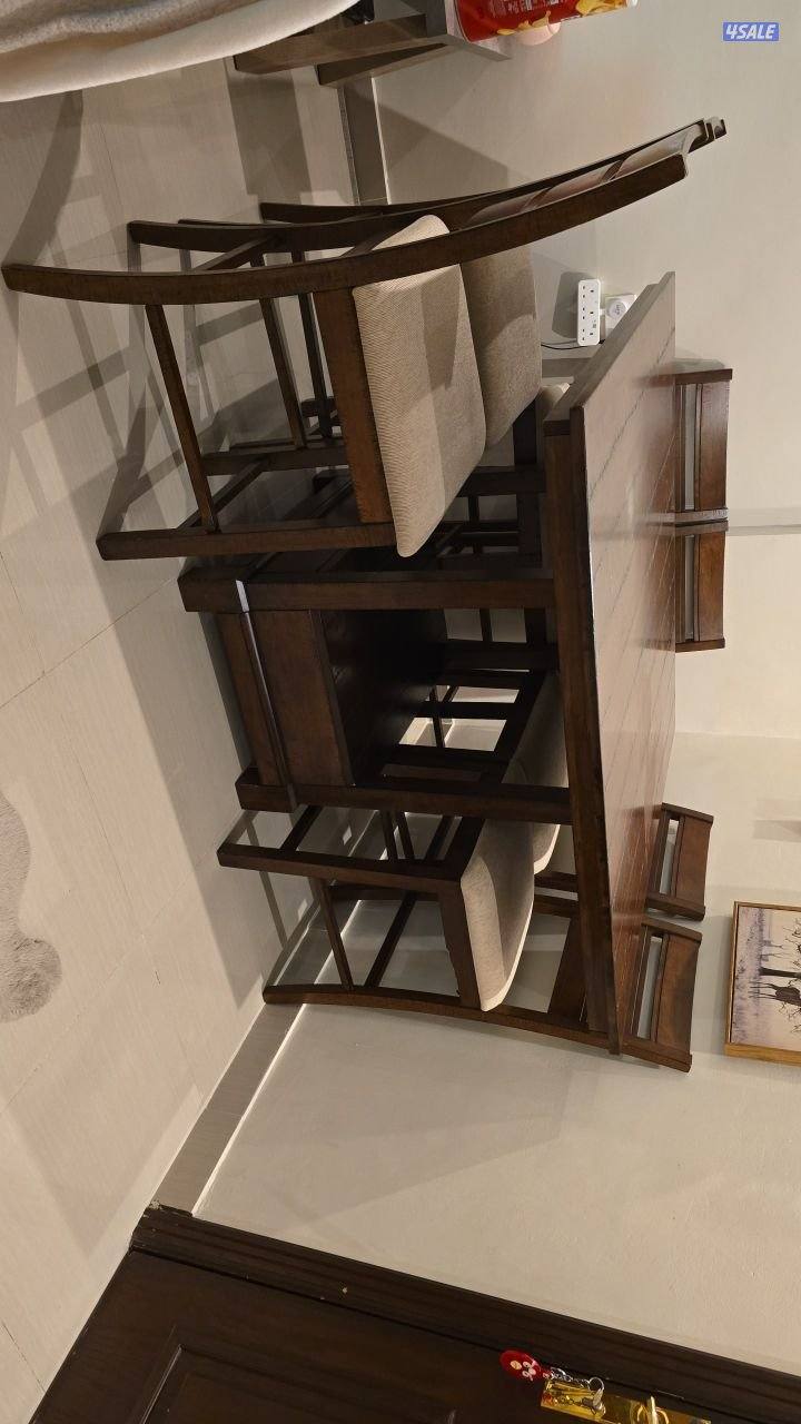 طاولة طعام عالية6