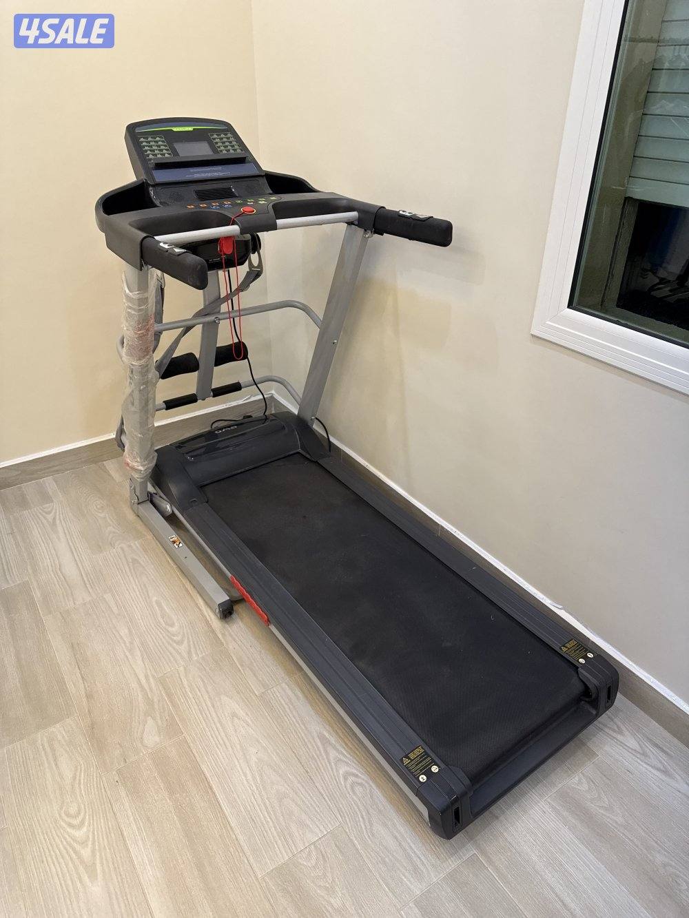 جهاز مشي ماركة OMA نظيف قليل الاستخدام (التواصل عن طريق الواتساب فقط)0