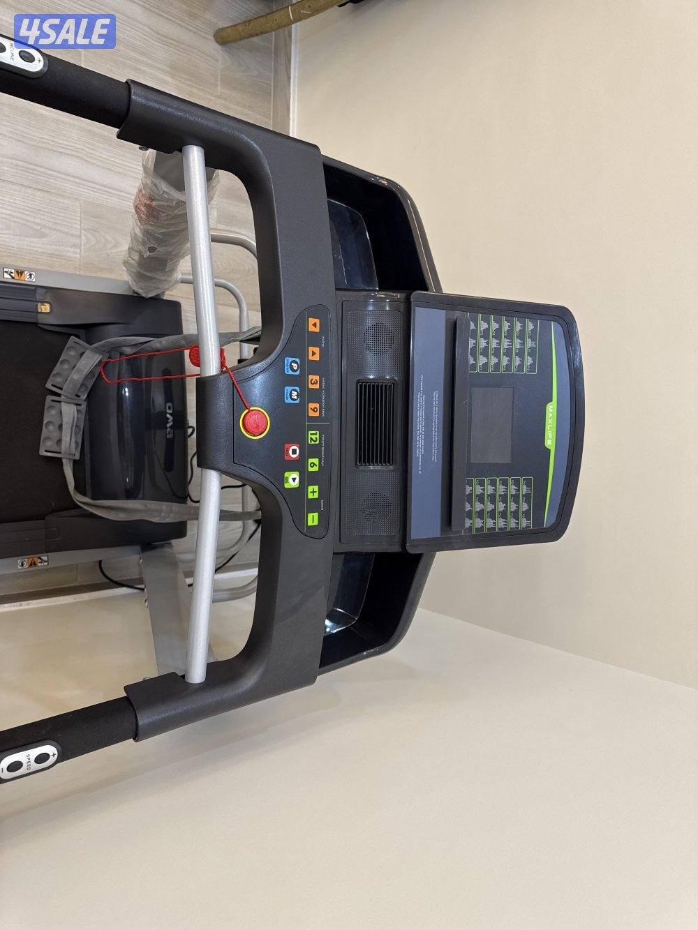 جهاز مشي ماركة OMA نظيف قليل الاستخدام (التواصل عن طريق الواتساب فقط)1