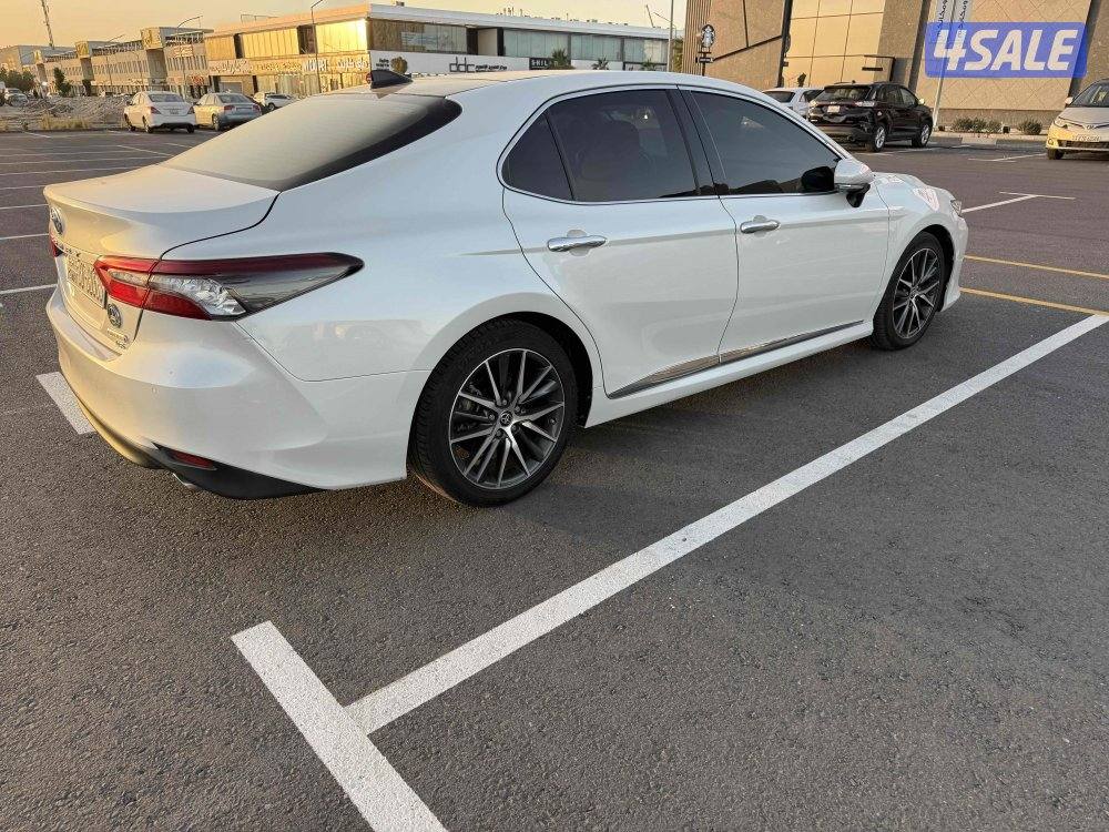 تيوتا كامري ليمتد 2022 كامله بانوراما 6 سلندر11