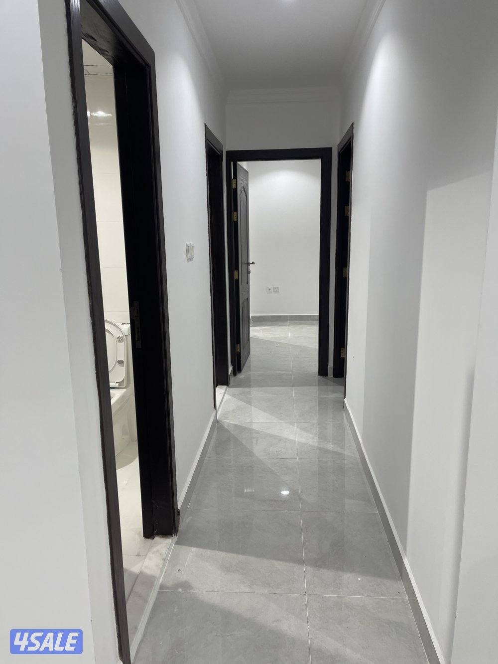 شقة للايجار حولي عوايل0