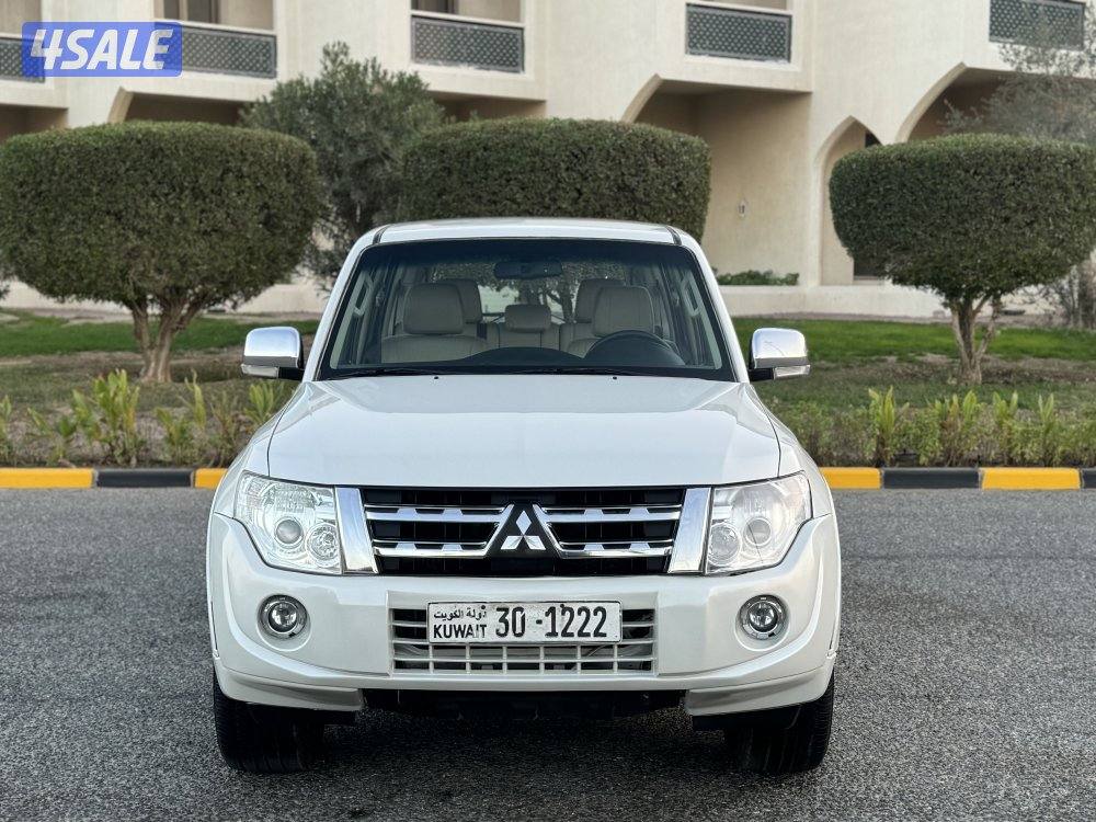 ميتسوبيشي باجيرو موديل 2014 بحاله ممتازه جدا2