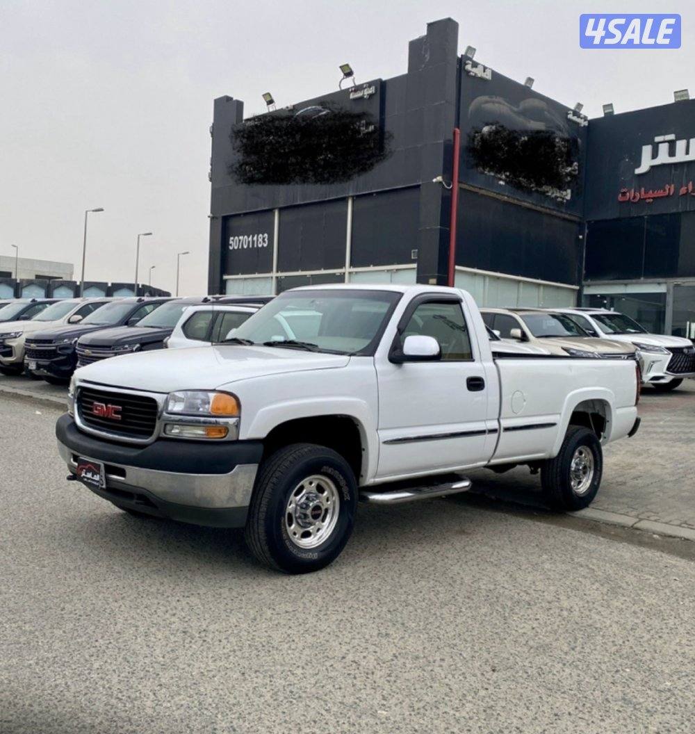 وانيت GMC HD امريكا موديل 2002 عداد 178 ميل1