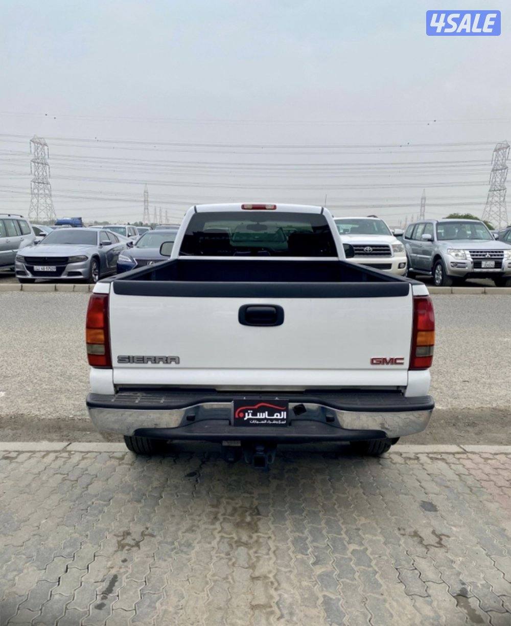 وانيت GMC HD امريكا موديل 2002 عداد 178 ميل3