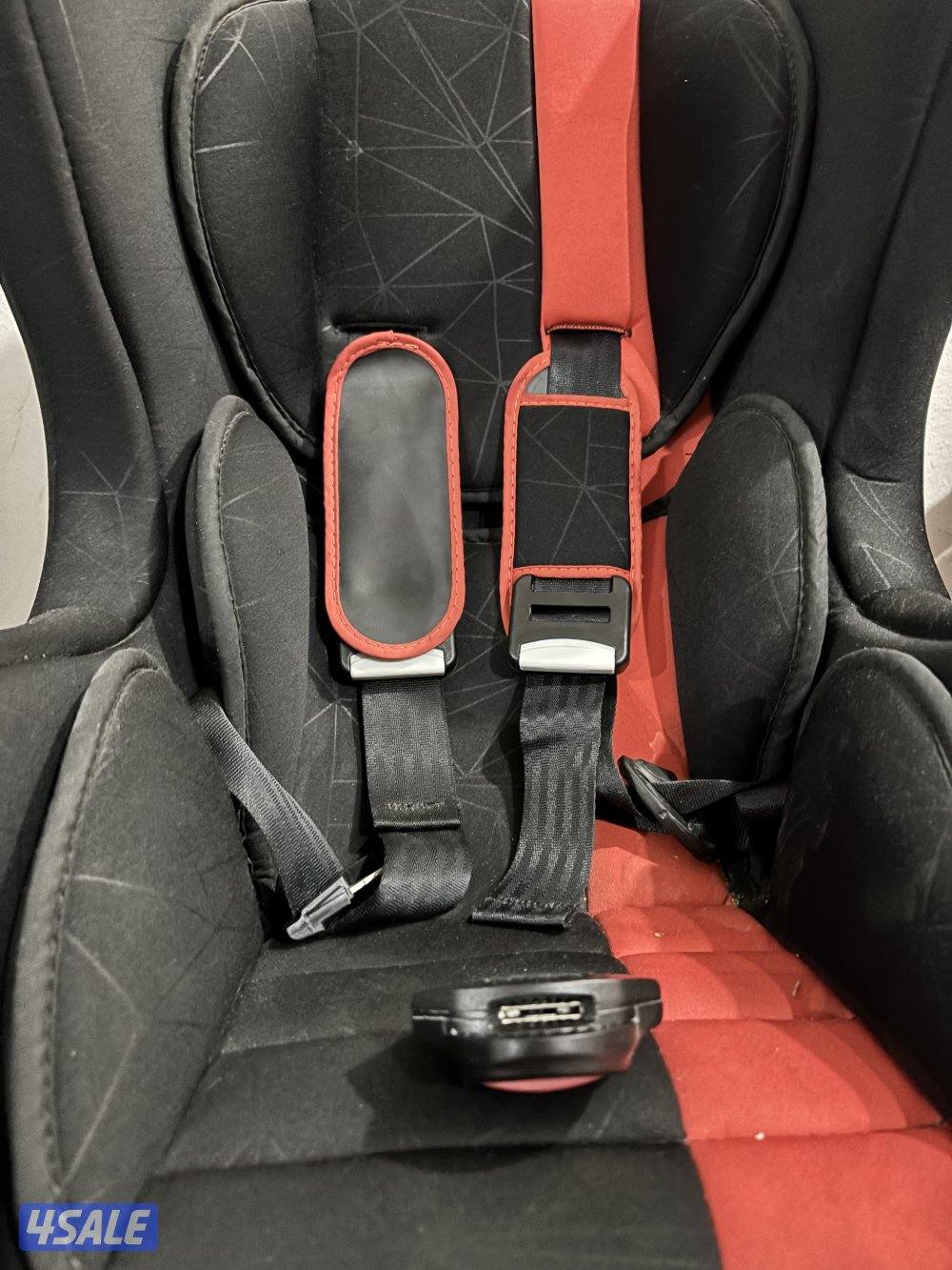 عربة اطفال و مقعد سيارة للاطفال و للرضع7