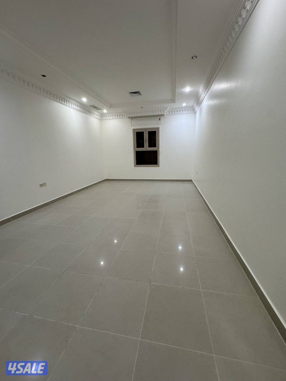 شقة للإيجار عبدالله المبارك0