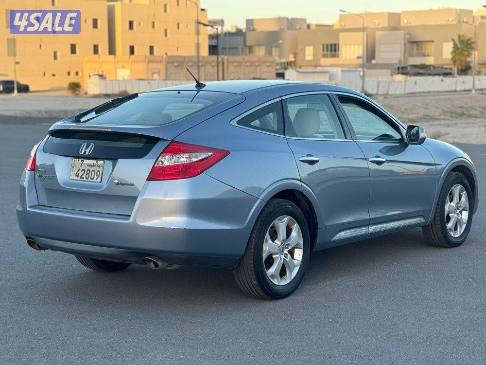 للبيع هوندا بحاله ممتازه سيرفس وكاله5