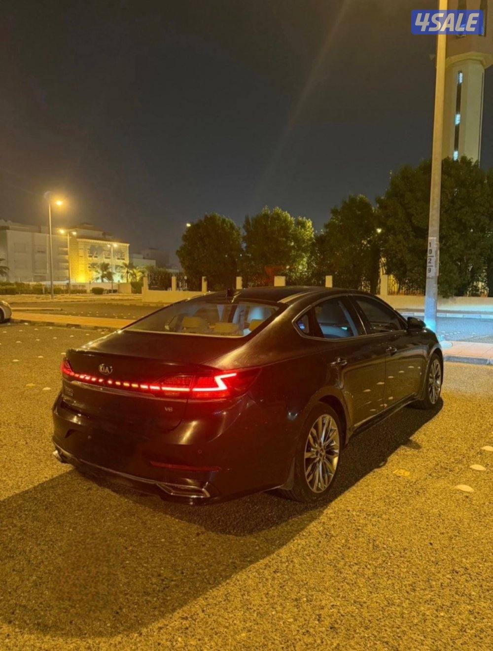 كيا كادينزا1