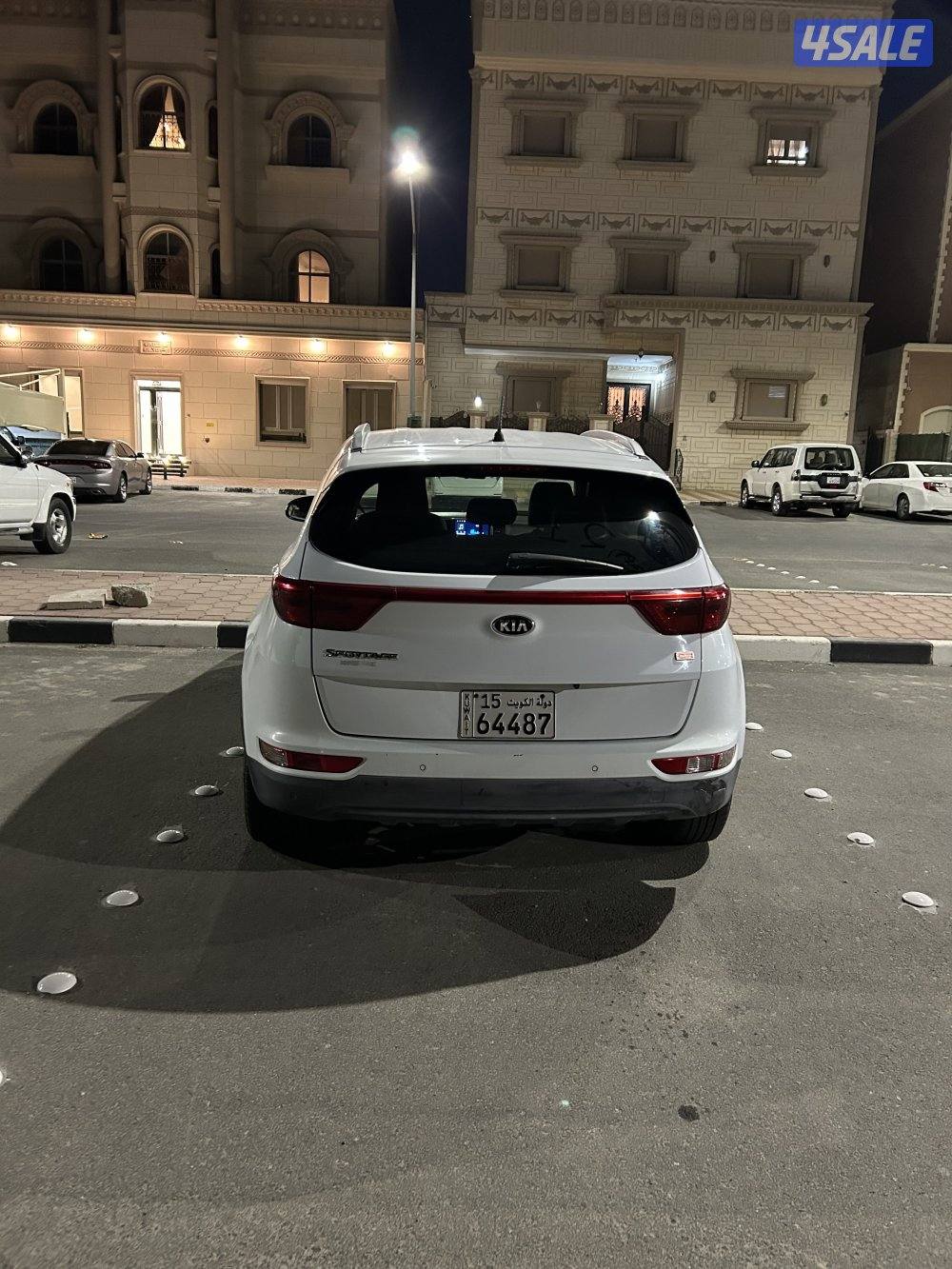 للبيع كيا سبورتاج ماشي 942