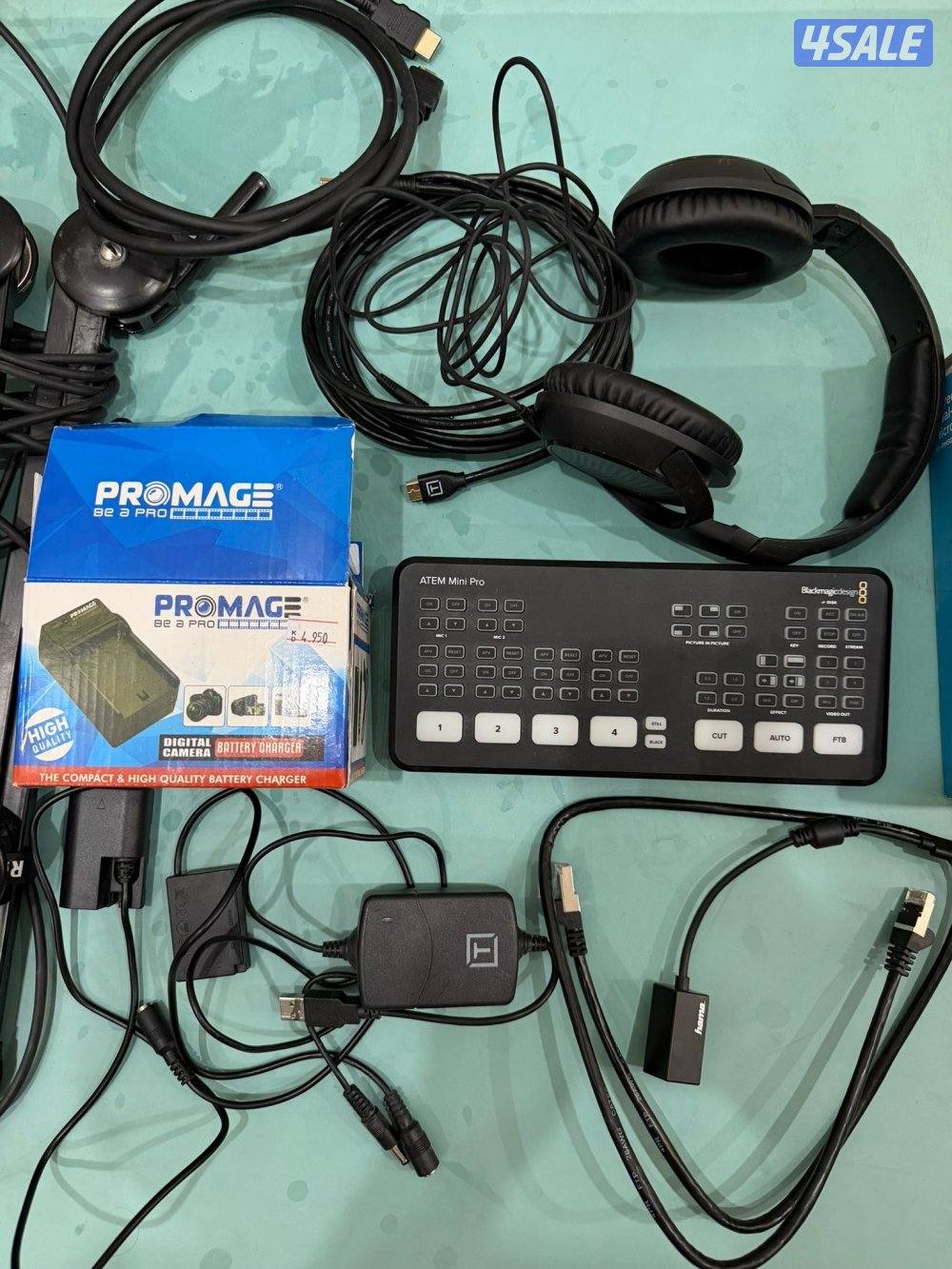 معدات بودكاست واظائات8