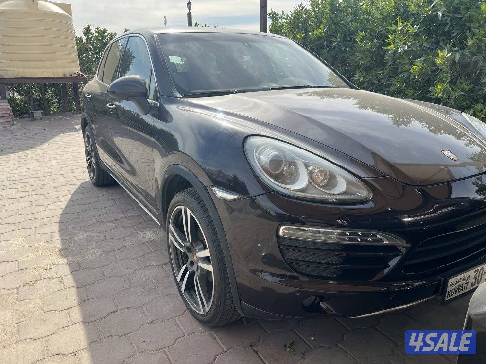 للبيع جيب بورش كايين1